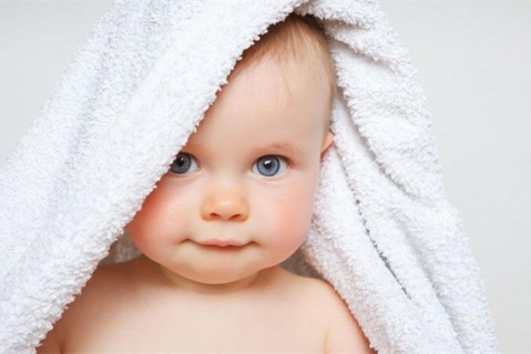母乳喂养多久最好 母乳到2岁的保定捐卵宝宝智商高吗